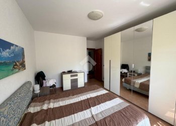 Three-room apartment Via Carlo Linneo, Genova (neighborhood Rivarolo) - photo 12