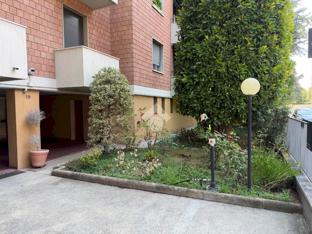 Trilocale Via Gustavo Modena, Bologna (zona San Donato) - foto 3