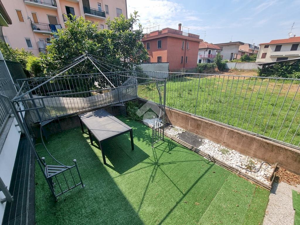 Villa a Schiera Via Fratelli Cervi, Carugate - foto 3