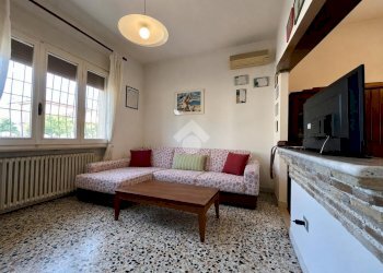Three-family Villa Via Piangipane, Ravenna (neighborhood Borgo Fusara) - photo 8