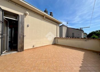 Three-family Villa Via Piangipane, Ravenna (neighborhood Borgo Fusara) - photo 24