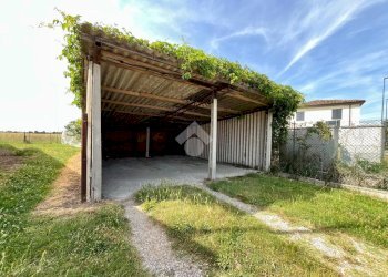 Three-family Villa Via Piangipane, Ravenna (neighborhood Borgo Fusara) - photo 41