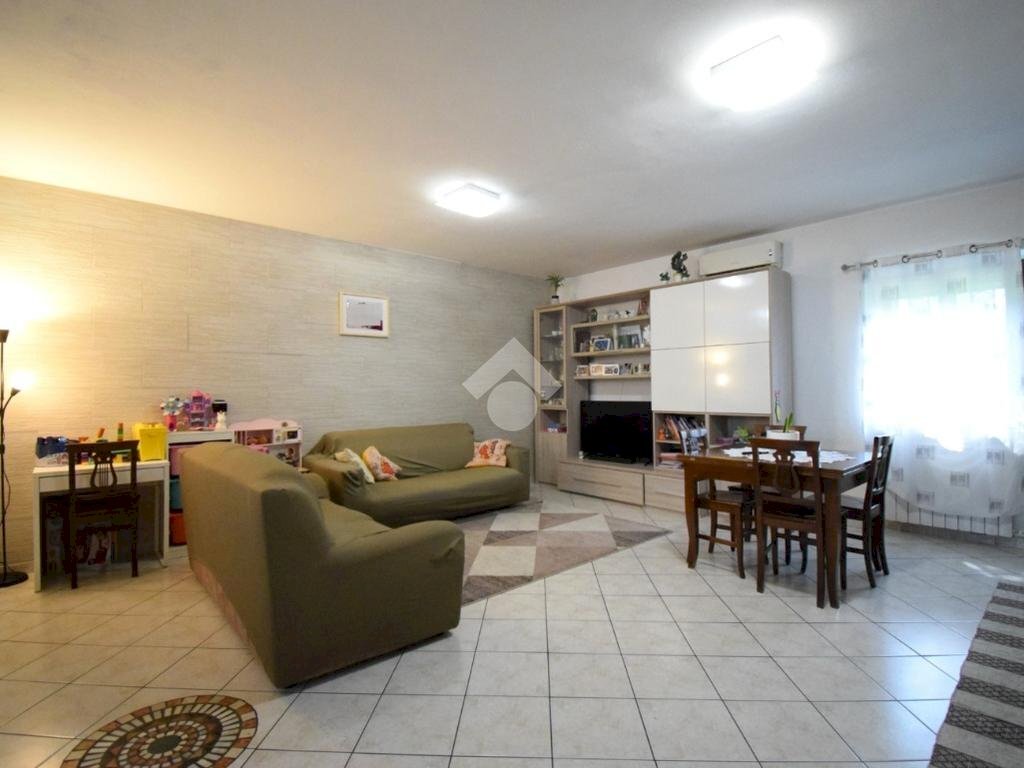 Three-room apartment Via Santa Maria, Cologno Monzese - photo 1