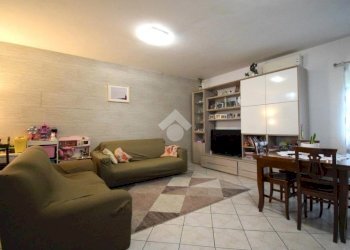 Three-room apartment Via Santa Maria, Cologno Monzese - photo 3