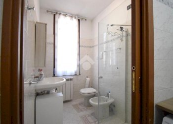 Three-room apartment Via Santa Maria, Cologno Monzese - photo 16