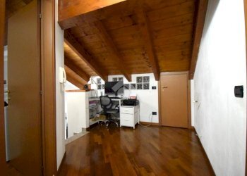 Three-room apartment Via Santa Maria, Cologno Monzese - photo 31