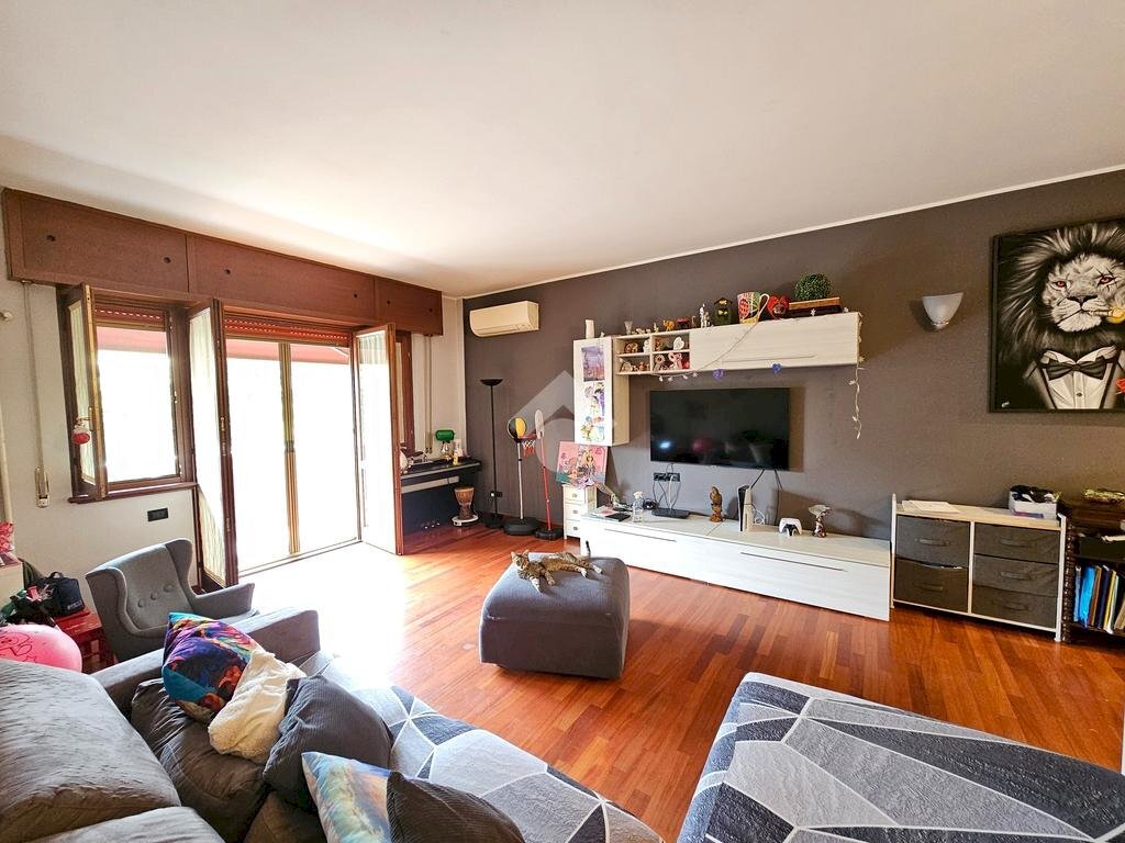 Three-room apartment via Cesare Pavese, Settimo Milanese - photo 2
