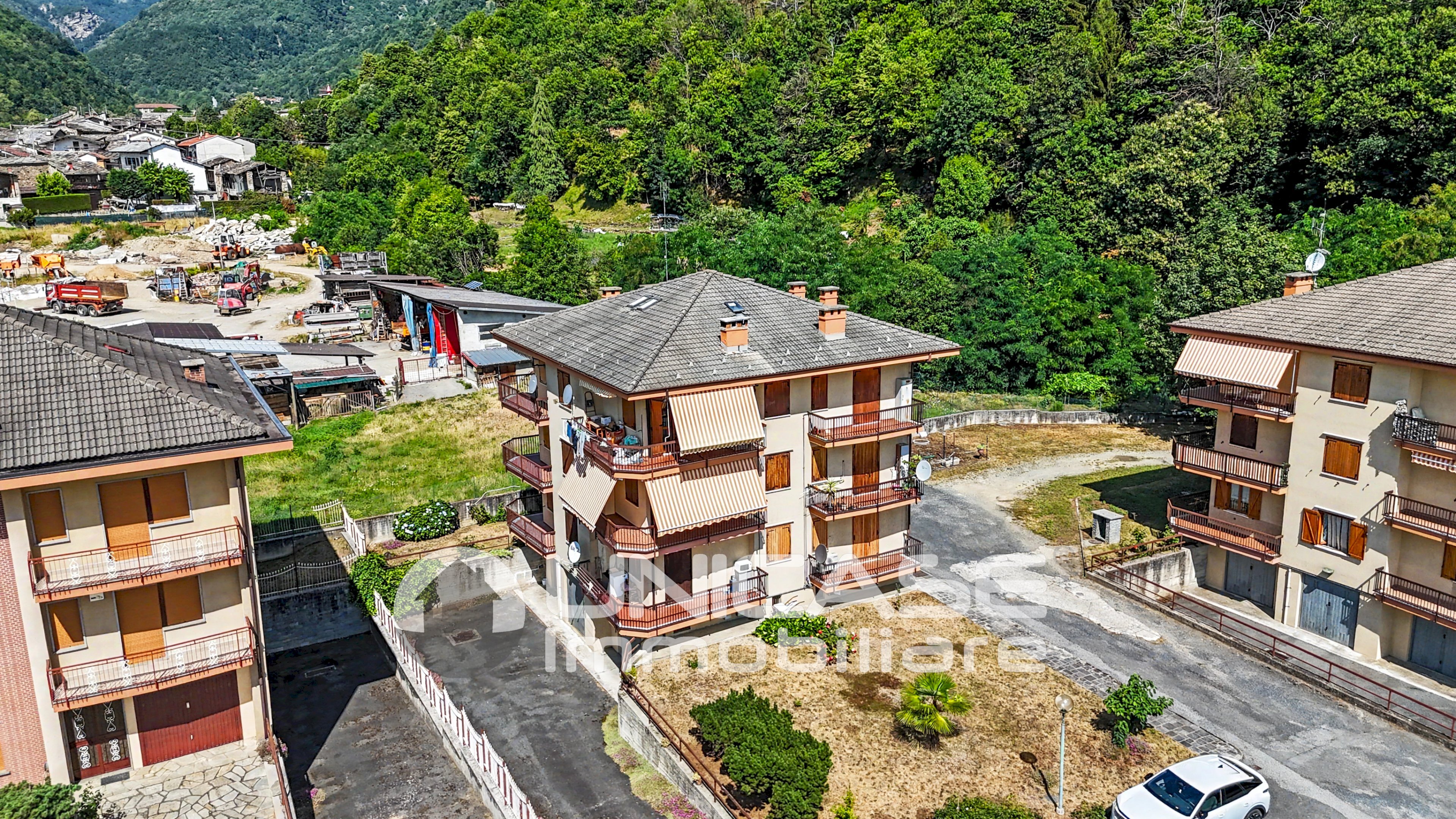 FACCIATA - Bilocale ghisola, 6, frazione Ghisola, Paesana - foto 2
