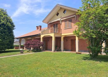 Facciata - Three-family Villa via Fratelli Vitrani, 20, Villarbasse - photo 1