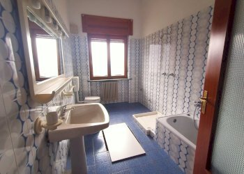 Three-family Villa Saint-Vincent - photo 16