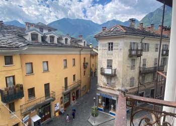 Appartamento Piazza Renè de Challand 1, Verrès - foto 7