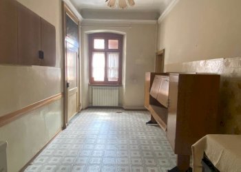 Appartamento Piazza Renè de Challand 1, Verrès - foto 16
