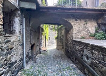 Appartamento Piazza Renè de Challand 1, Verrès - foto 28