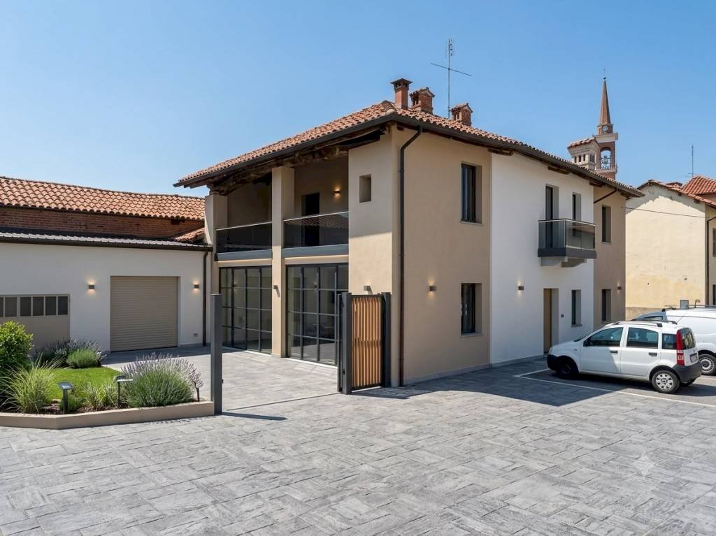 Villa piazza Roma 3, Rocca de' Baldi - foto 1