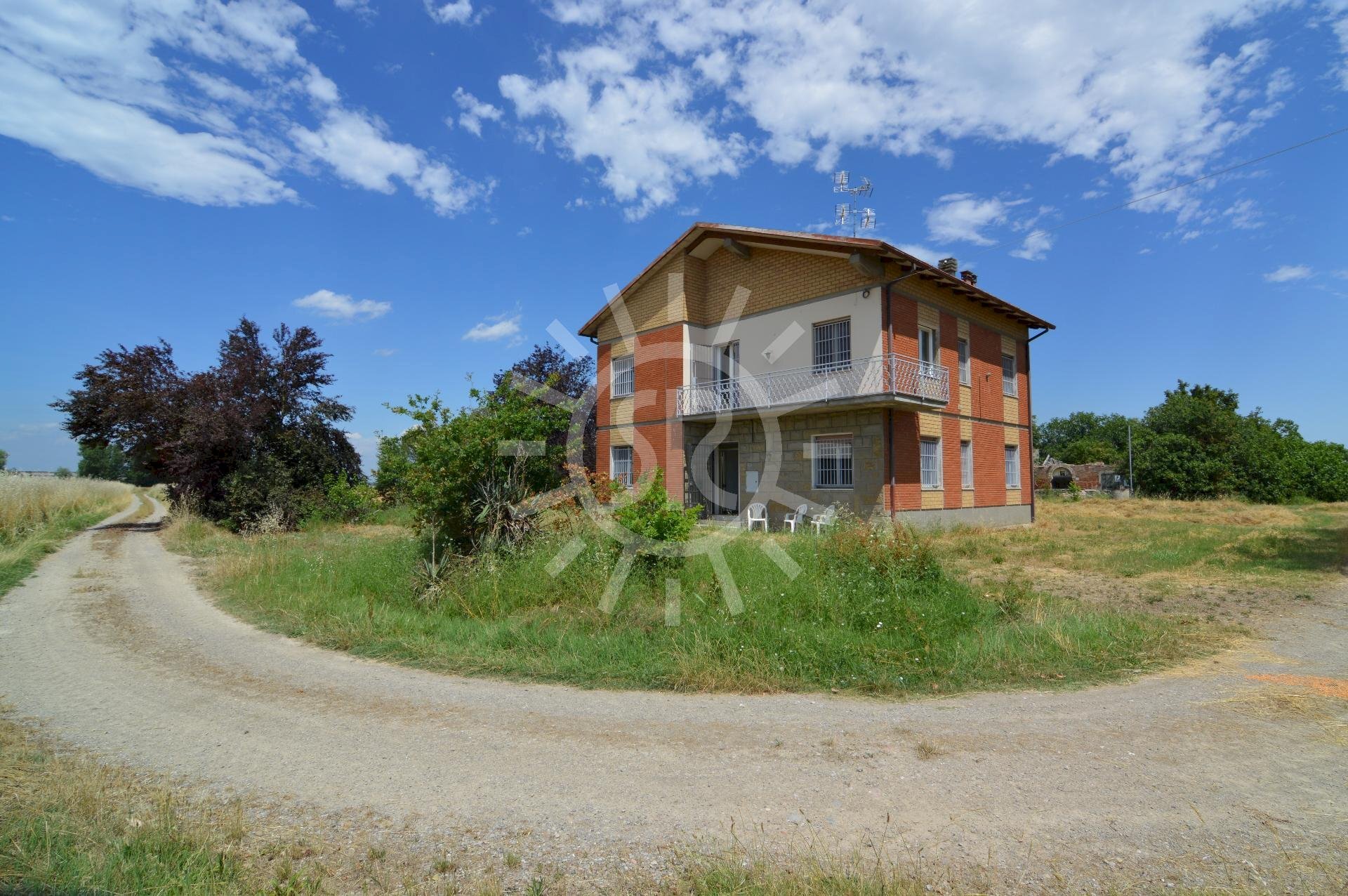 Casa indipendente Calderara di Reno - foto 1