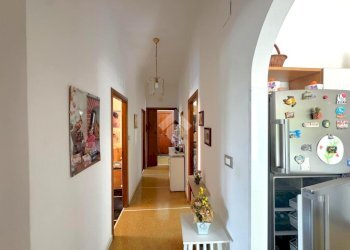 Apartment Via Campodonico, Genova (neighborhood Bolzaneto) - photo 25