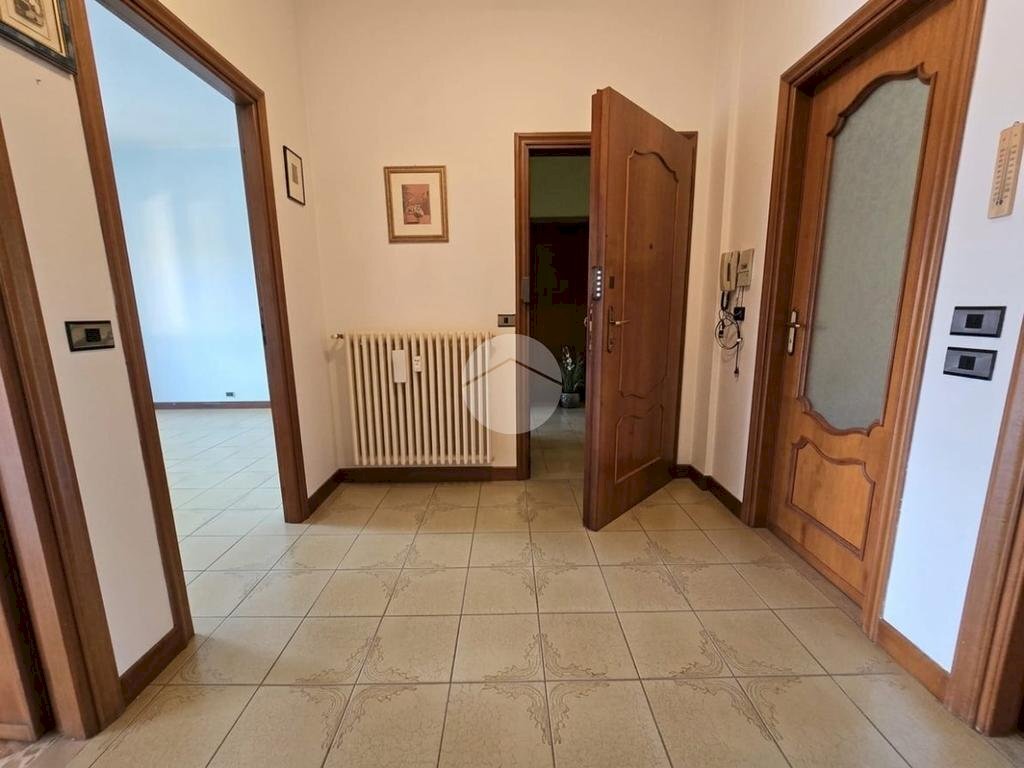 Four-room apartment Via Torino Beltrama, Lombardore - photo 2