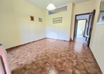 Four-room apartment Via Torino Beltrama, Lombardore - photo 8