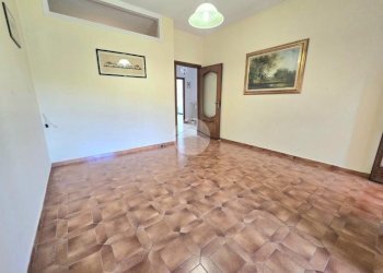 Four-room apartment Via Torino Beltrama, Lombardore - photo 10