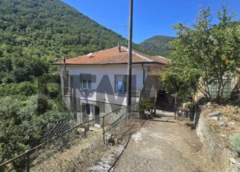 Casa indipendente Quaratica, Riccò del Golfo di Spezia, Riccò del Golfo di Spezia - foto 1