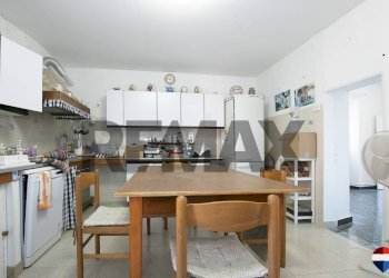 Four-room apartment Salita Serino, 32 
 Struppa, Genova (neighborhood Struppa) - photo 32