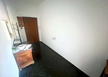 Three-room apartment Genova (neighborhood Staglieno) - photo 29
