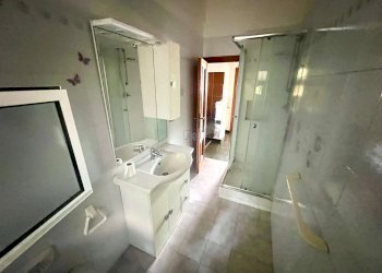 Three-room apartment Genova (neighborhood Staglieno) - photo 31