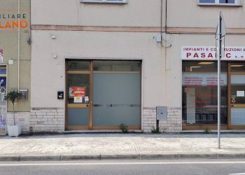 Foto 1 - Commercial Premises Via IV Novembre
41, Monfalcone - photo 1