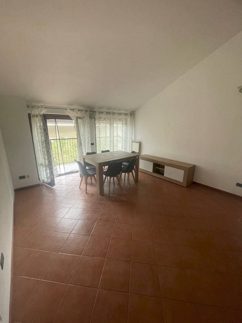 Foto 2 - Three-room apartment via cavour, Grezzago - photo 2