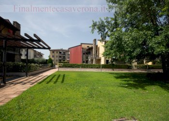 vista - Bilocale Via Cesare Battisti
 
27, San Giovanni Lupatoto - foto 15