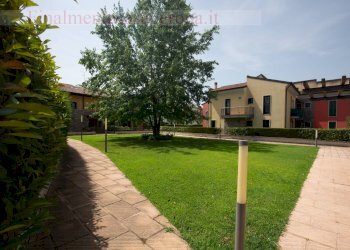 vista - Bilocale Via Cesare Battisti
 
27, San Giovanni Lupatoto - foto 17
