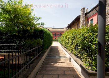 esterno - Bilocale Via Cesare Battisti
 
27, San Giovanni Lupatoto - foto 19