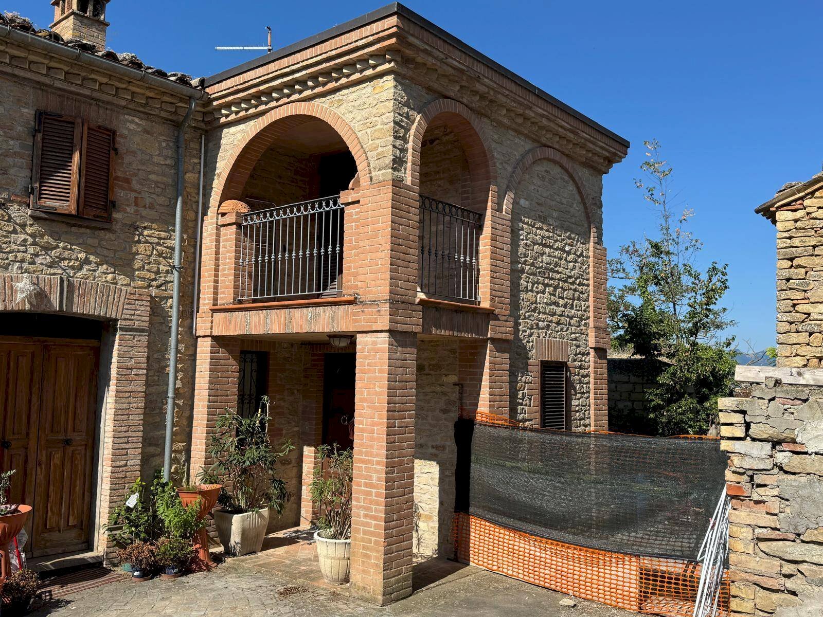 Foto 2 - Casa indipendente Via D. Alighieri
1, Smerillo - foto 2