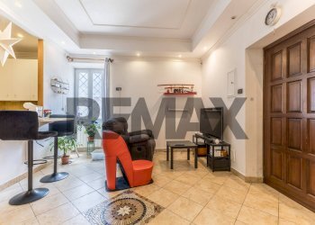 Soggiorno - Trilocale VIALE DELLE TAMERICI
 
36, Fiumicino - foto 9