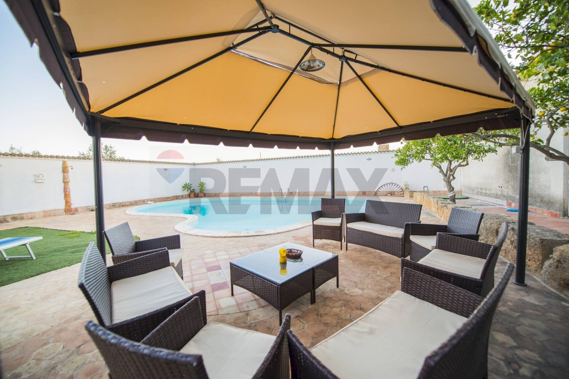 Terrazza - Villa Via delle magnolie
 
12, Mazara del Vallo - photo 1