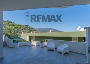 Terrazza - Residence Via Cefalu'  -  Sant'Ambrogio
 
SNC, Cefalù - photo 40