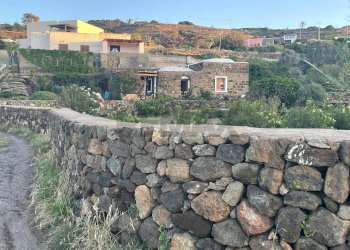 Casa all\'aperto - Villa C.da Bugeber Campobello
 
snc, Pantelleria - foto 19