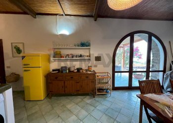 Sala da pranzo - Villa C.da Bugeber Campobello
 
snc, Pantelleria - foto 24