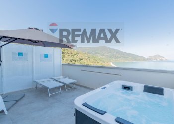 Terrazza - Villa Via Cefalu'  -  Sant'Ambrogio
 
SNC, Cefalù - foto 4
