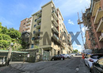 Edificio all\'aperto - Appartamento Via Donaver
 
33, Genova - foto 1