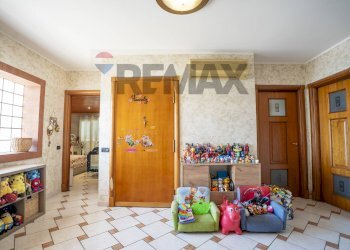 Soggiorno - Appartamento Via Federico Fellini
 
10, Misterbianco - foto 14