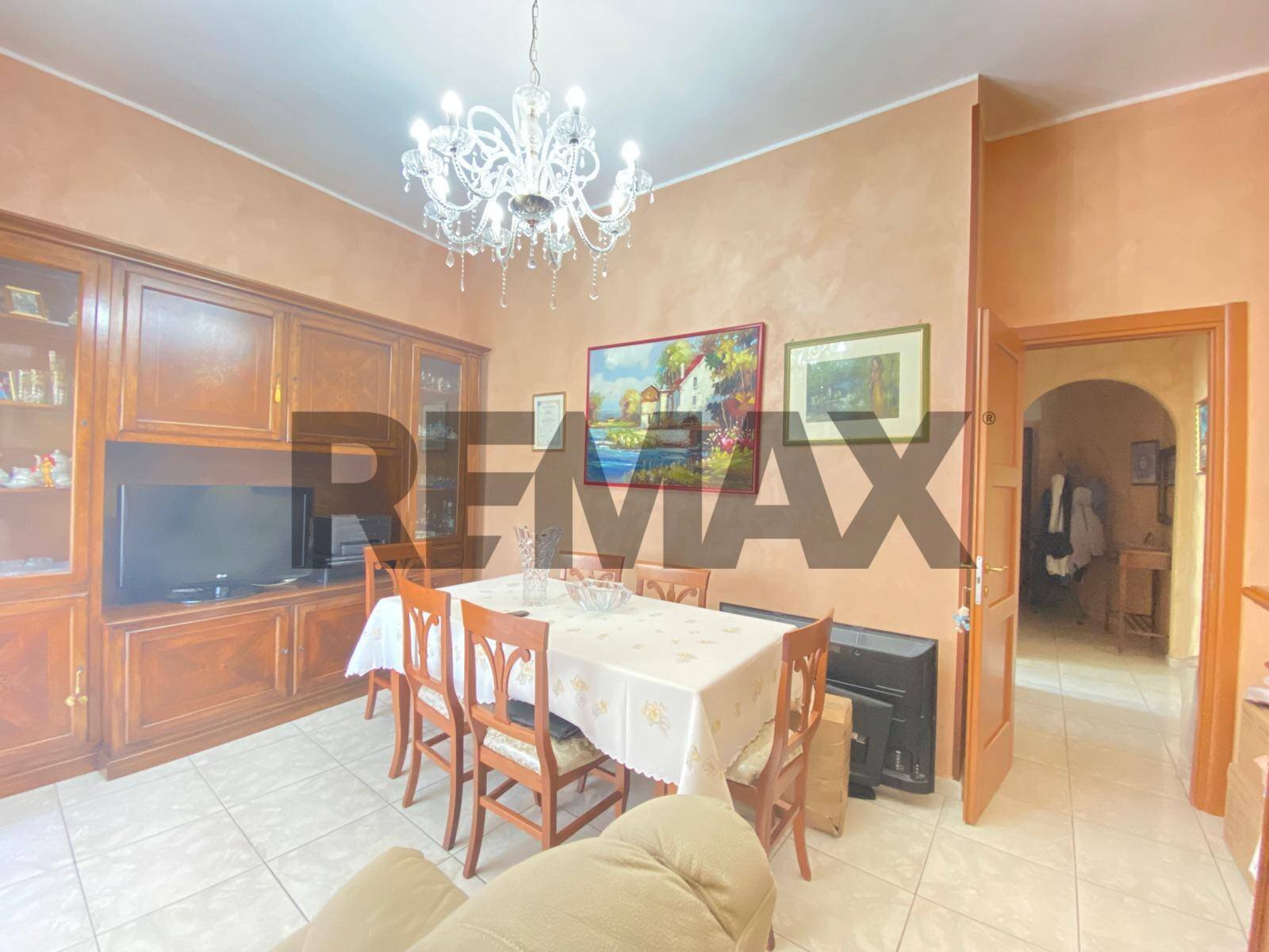 Sala da pranzo - Trilocale Via Luigi Pirandello
 
15, Catania - foto 1
