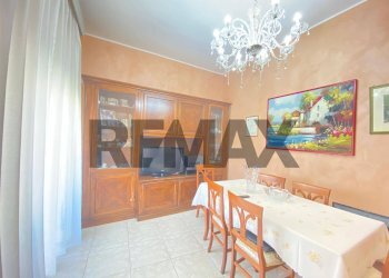 Sala da pranzo - Trilocale Via Luigi Pirandello
 
15, Catania - foto 2