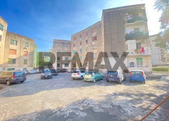 Edificio all\'aperto - Trilocale Via Luigi Pirandello
 
15, Catania - foto 42