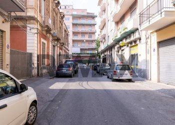 Edificio all\'aperto - Appartamento Via Rodi
 
17, Catania - foto 5