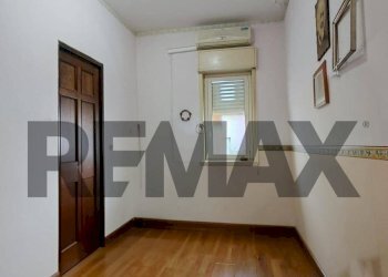 Stanza vuota - Quadrilocale Via Delle Robinie
 
4, Catania - foto 12