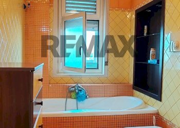 Bagno - Quadrilocale Via Delle Robinie
 
4, Catania - foto 17