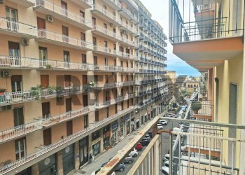 Edificio all\'aperto - Apartment Corso Sicilia
 
71, Acireale - photo 7