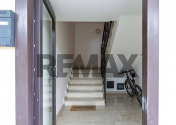 Scale - Apartment Via Della Regione
 
188/A, San Giovanni la Punta - photo 27