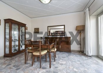 Sala da pranzo - Appartamento Via Cagliari
 
58, Catania - foto 7